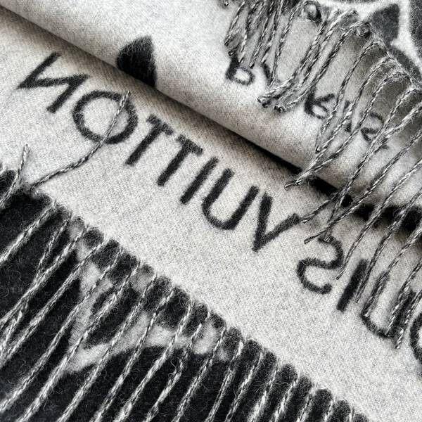 Louis Vuitton Scarf LVC00505